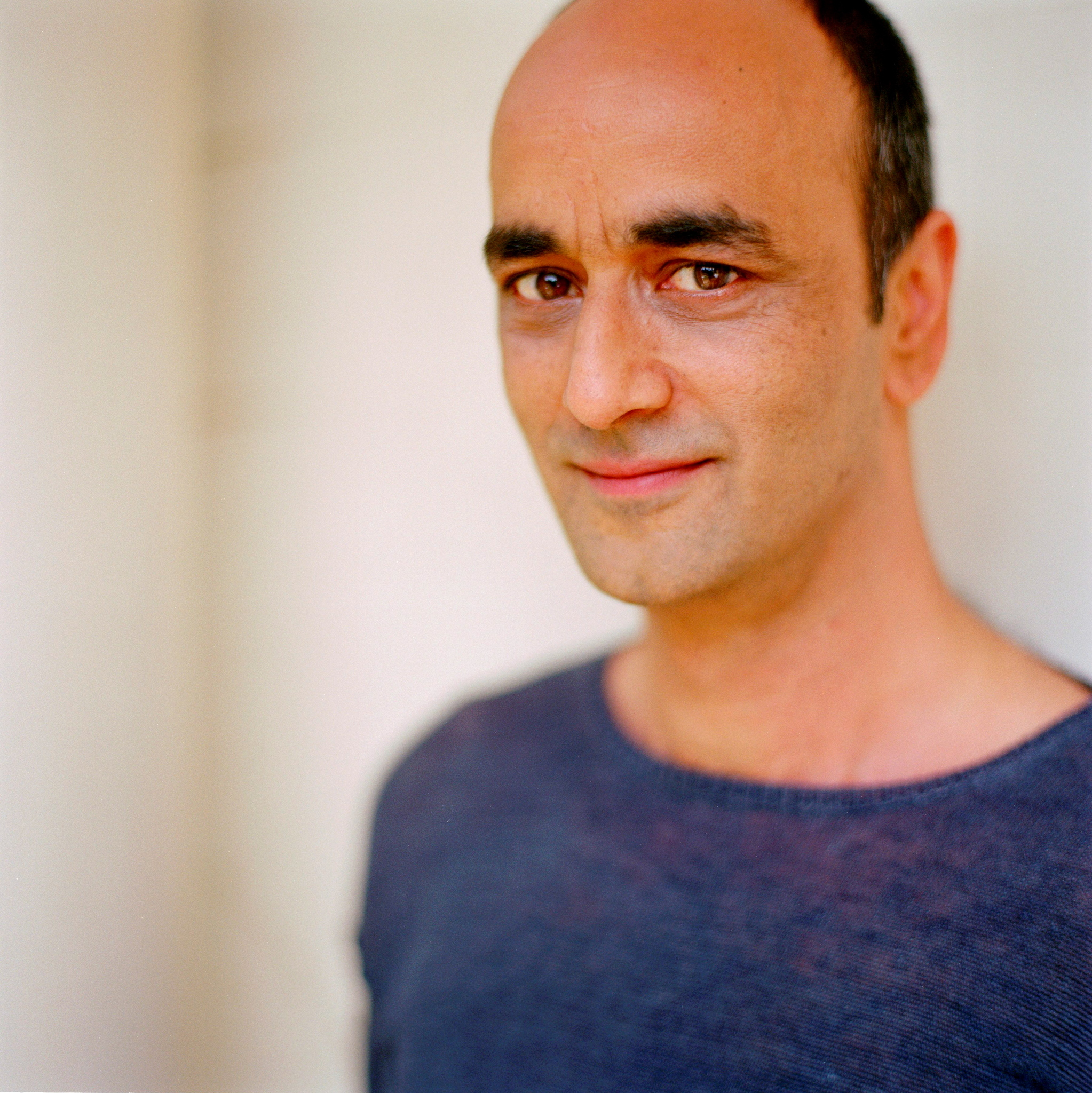 actor Art Malik large photo