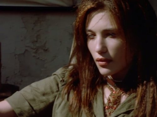 actor Oona Hart large photo