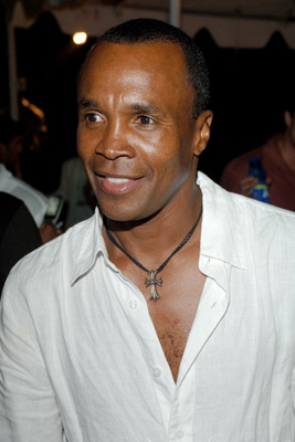 actor Sugar Ray Leonard large photo