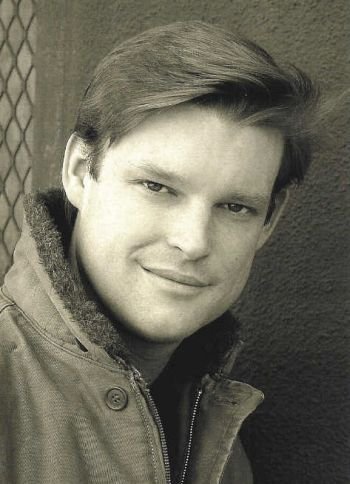 actor Brad Beyer large photo