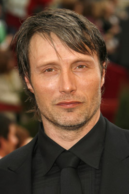 actor Mads Mikkelsen large photo