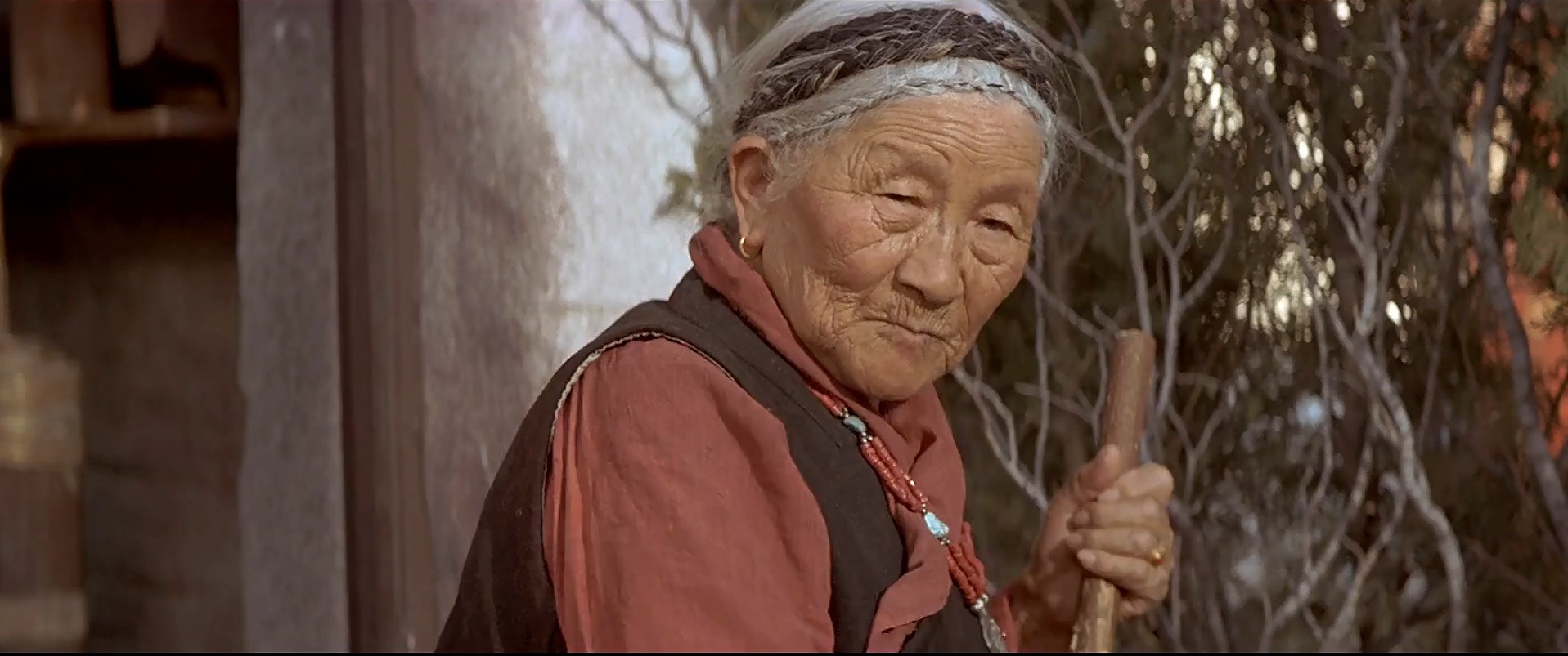 actor Ama Ashe Dongtse large photo