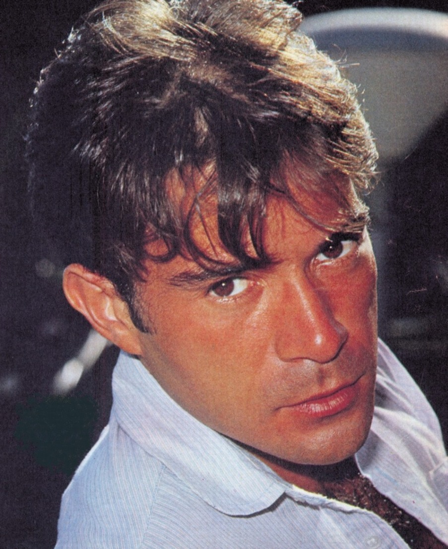 actor Ricardo Blat large photo