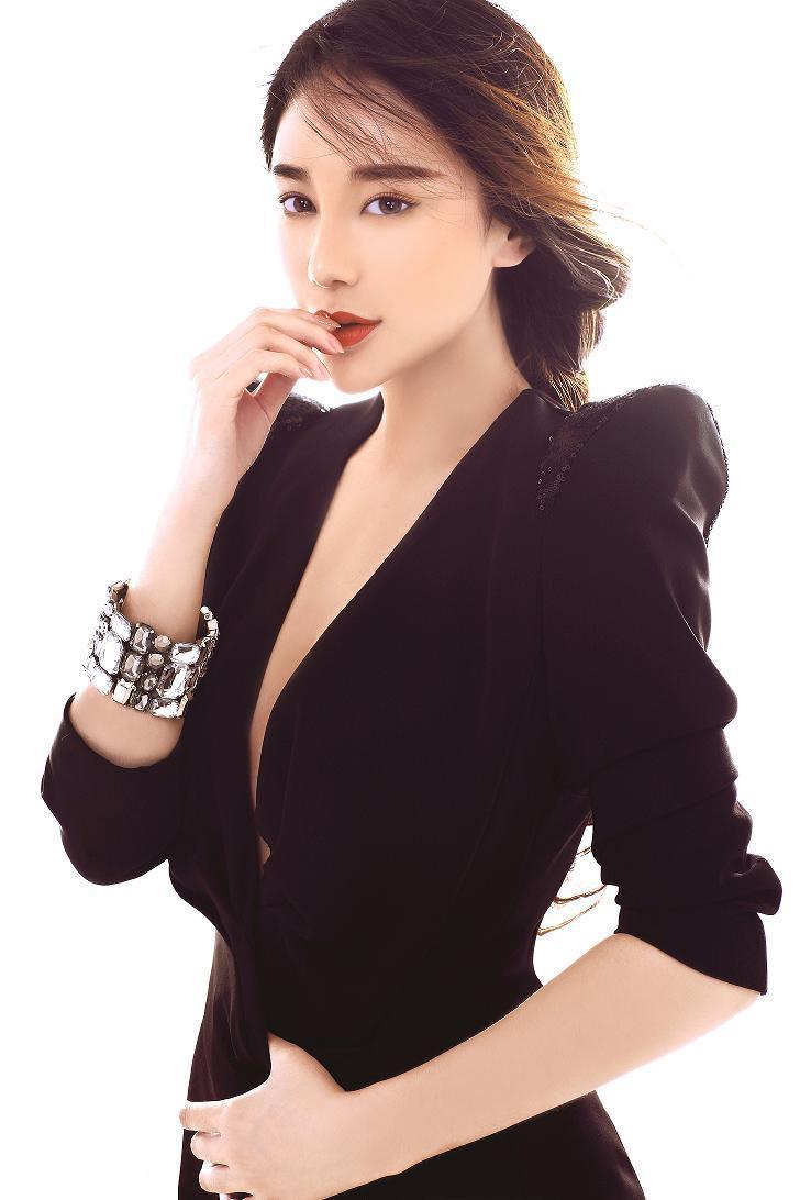 actor Xinyu Jiang large photo