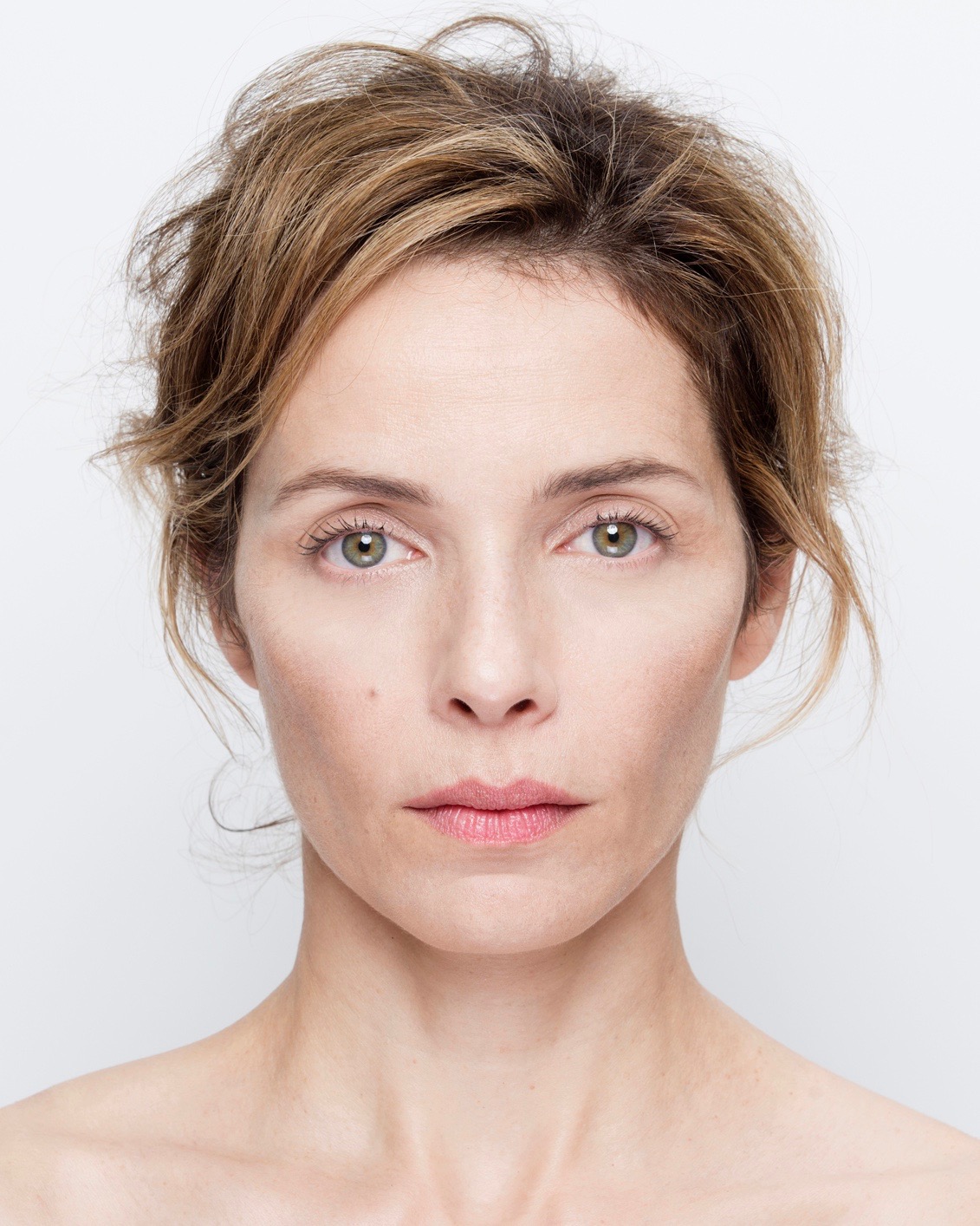 actor Mili Avital large photo