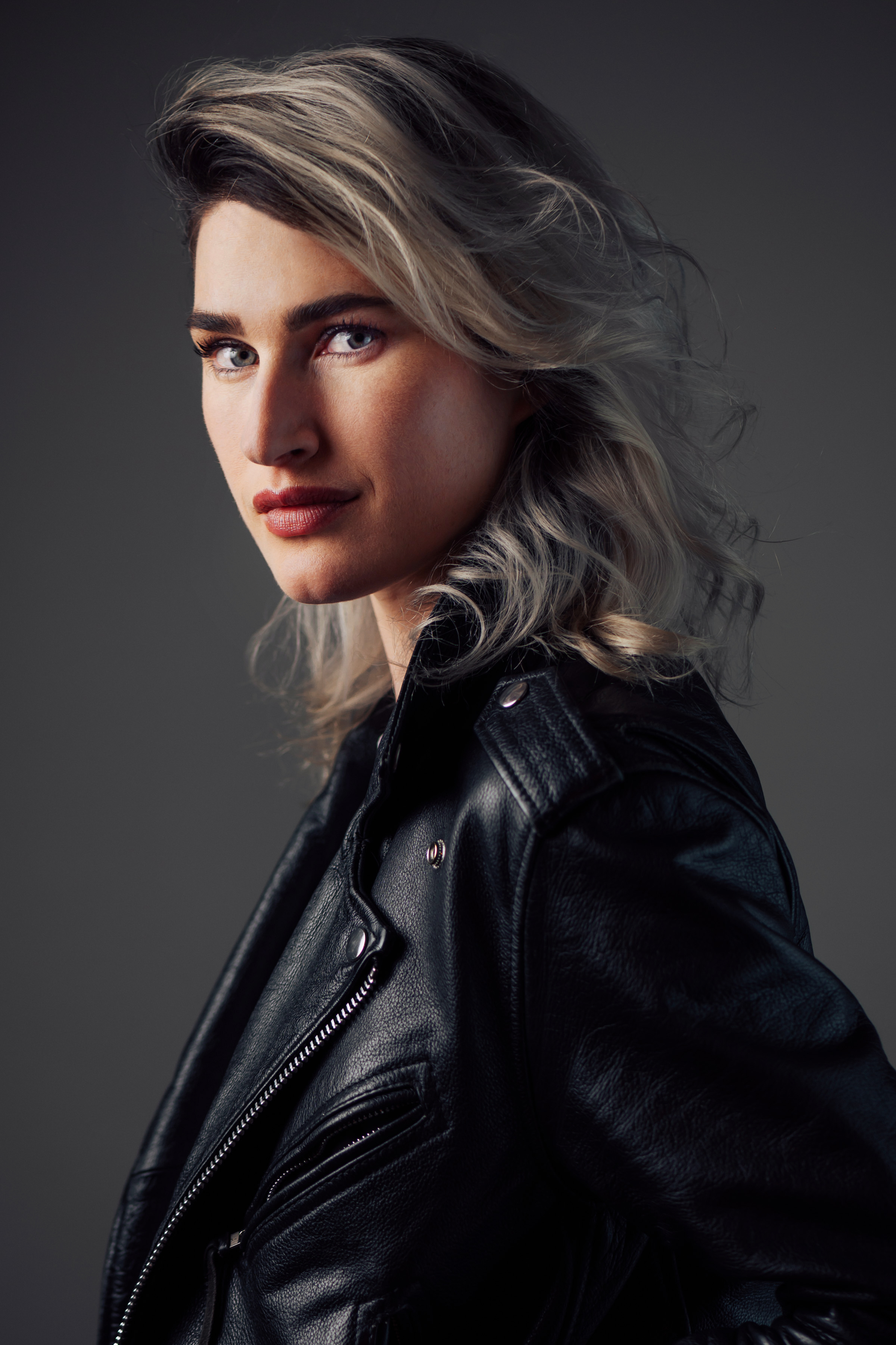 actor Mariah Bonner large photo