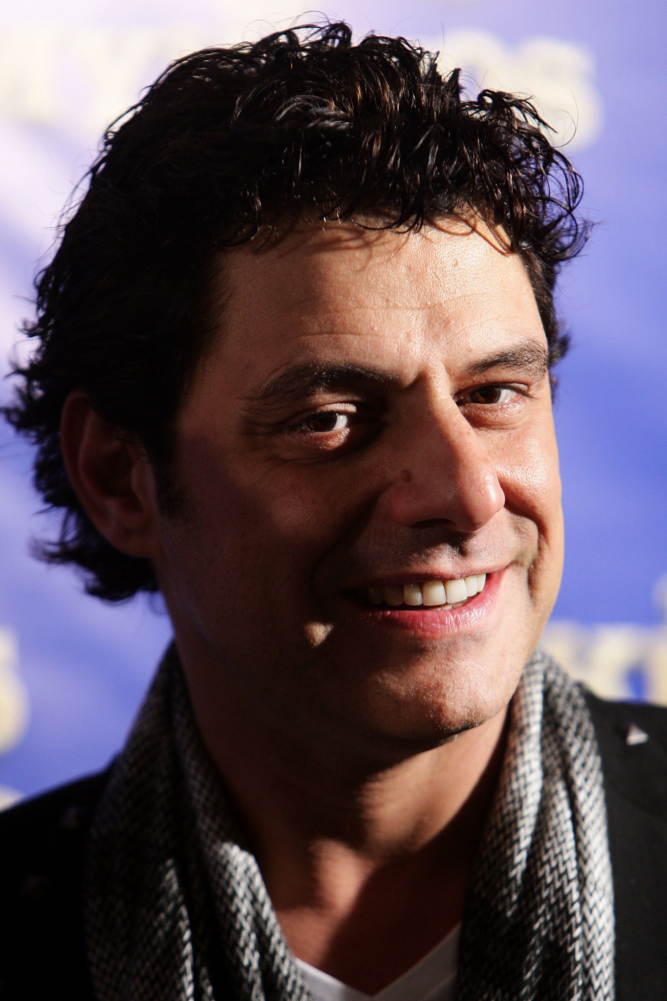 actor Vince Colosimo large photo