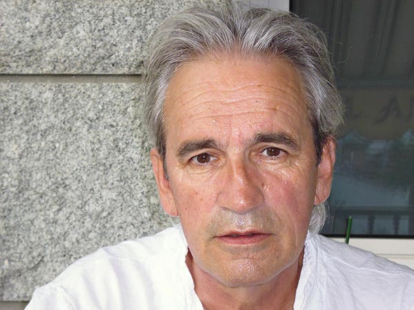 actor Patxi Bisquert large photo