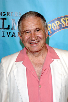 actor Hector Elias large photo