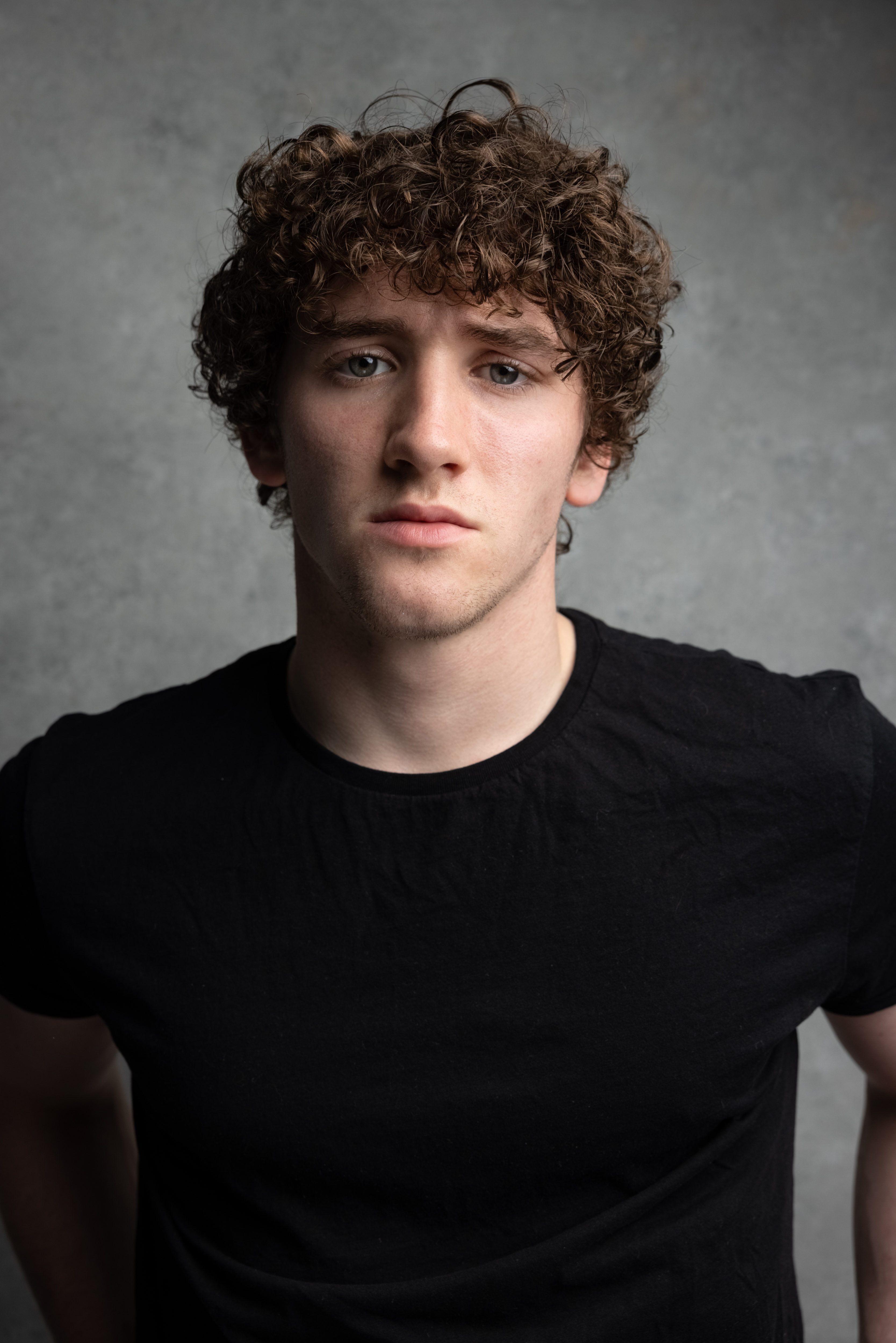 actor Art Parkinson large photo