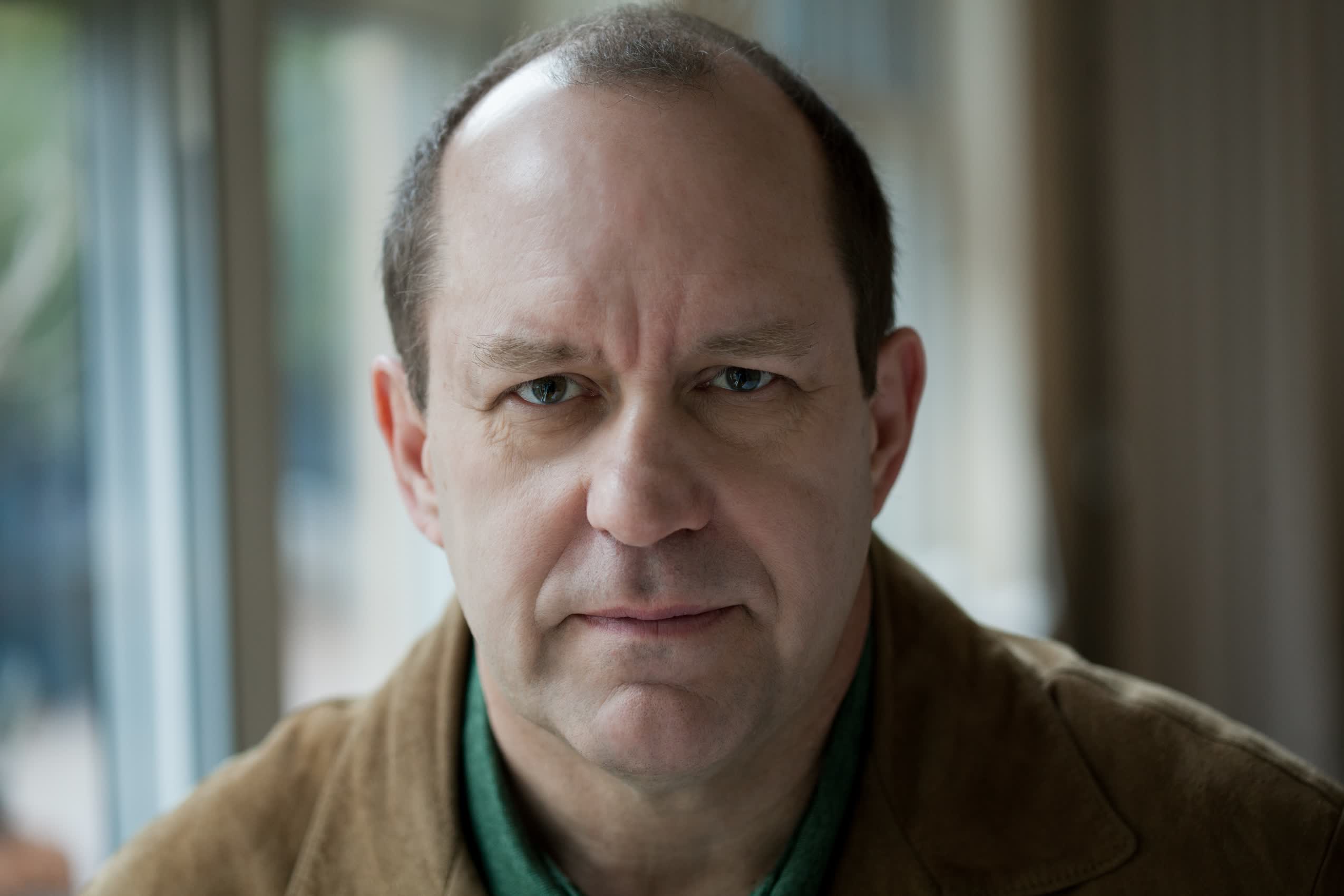 actor Sam Kitchin large photo