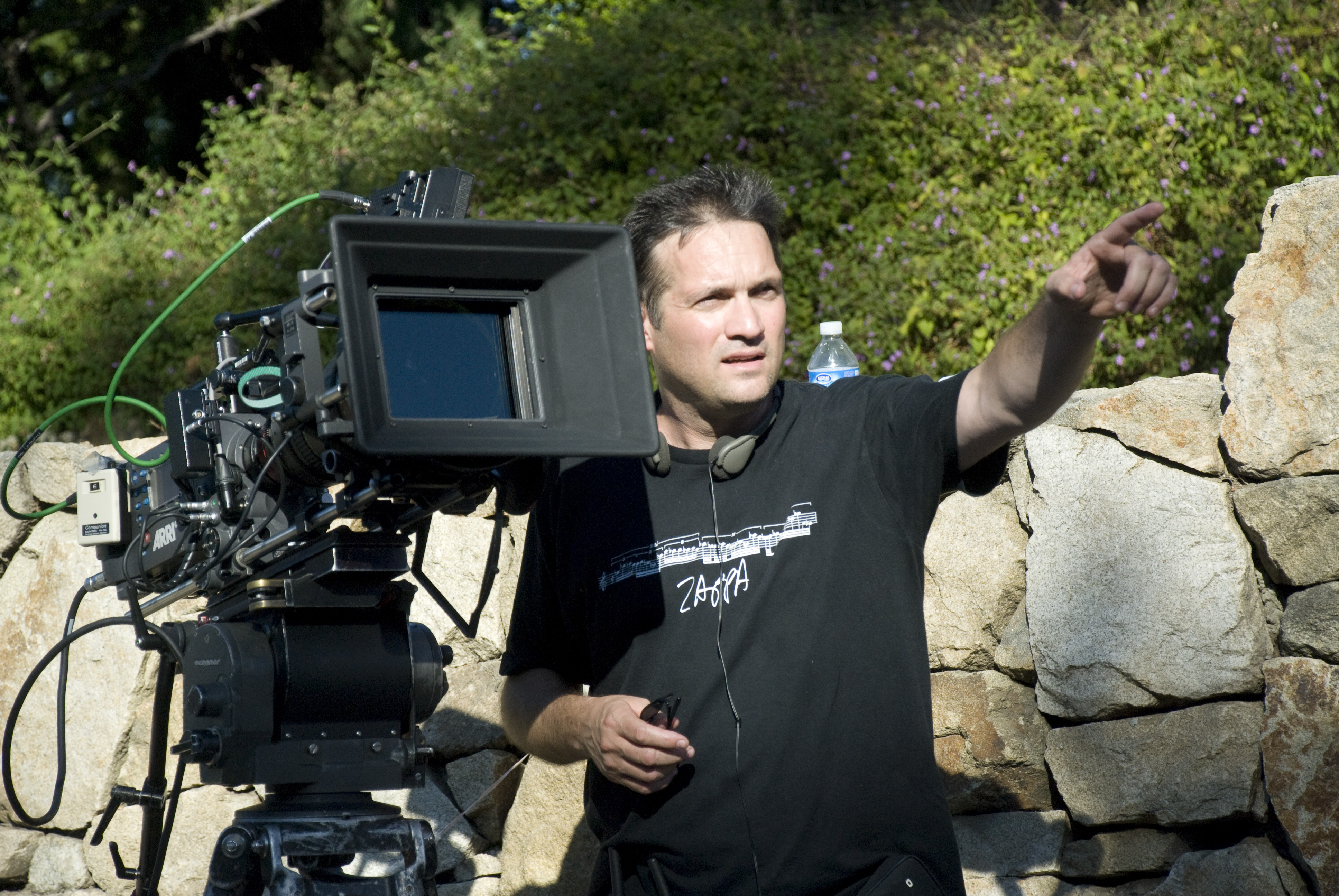 actor Matthew Barry large photo