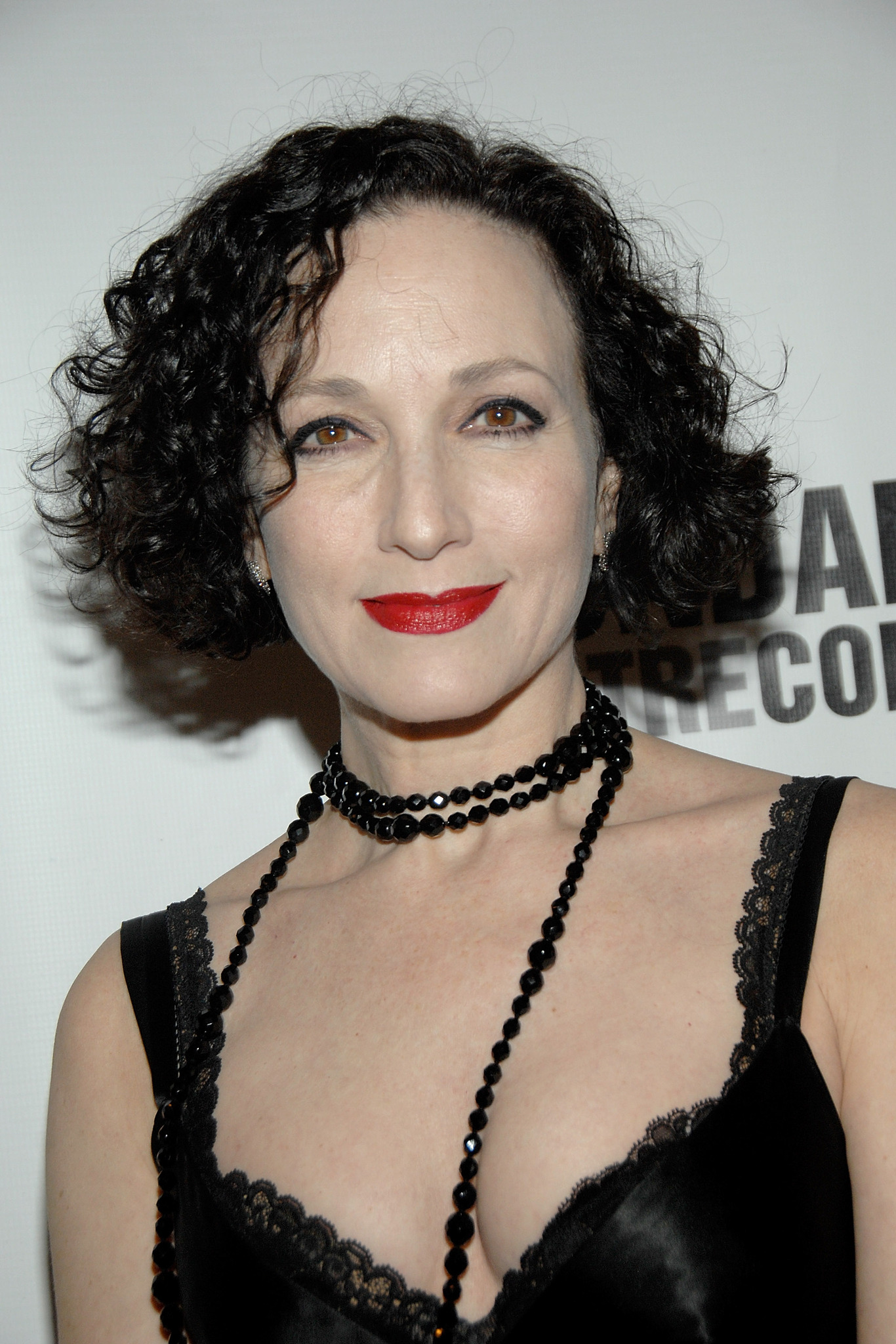 actor Bebe Neuwirth large photo