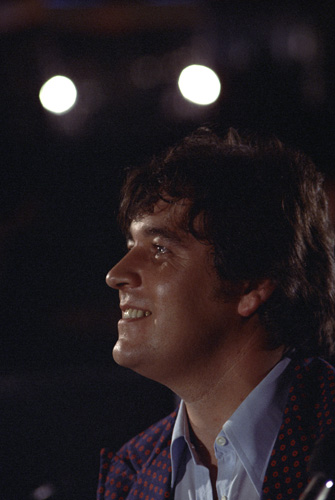 actor Gary Brooker large photo