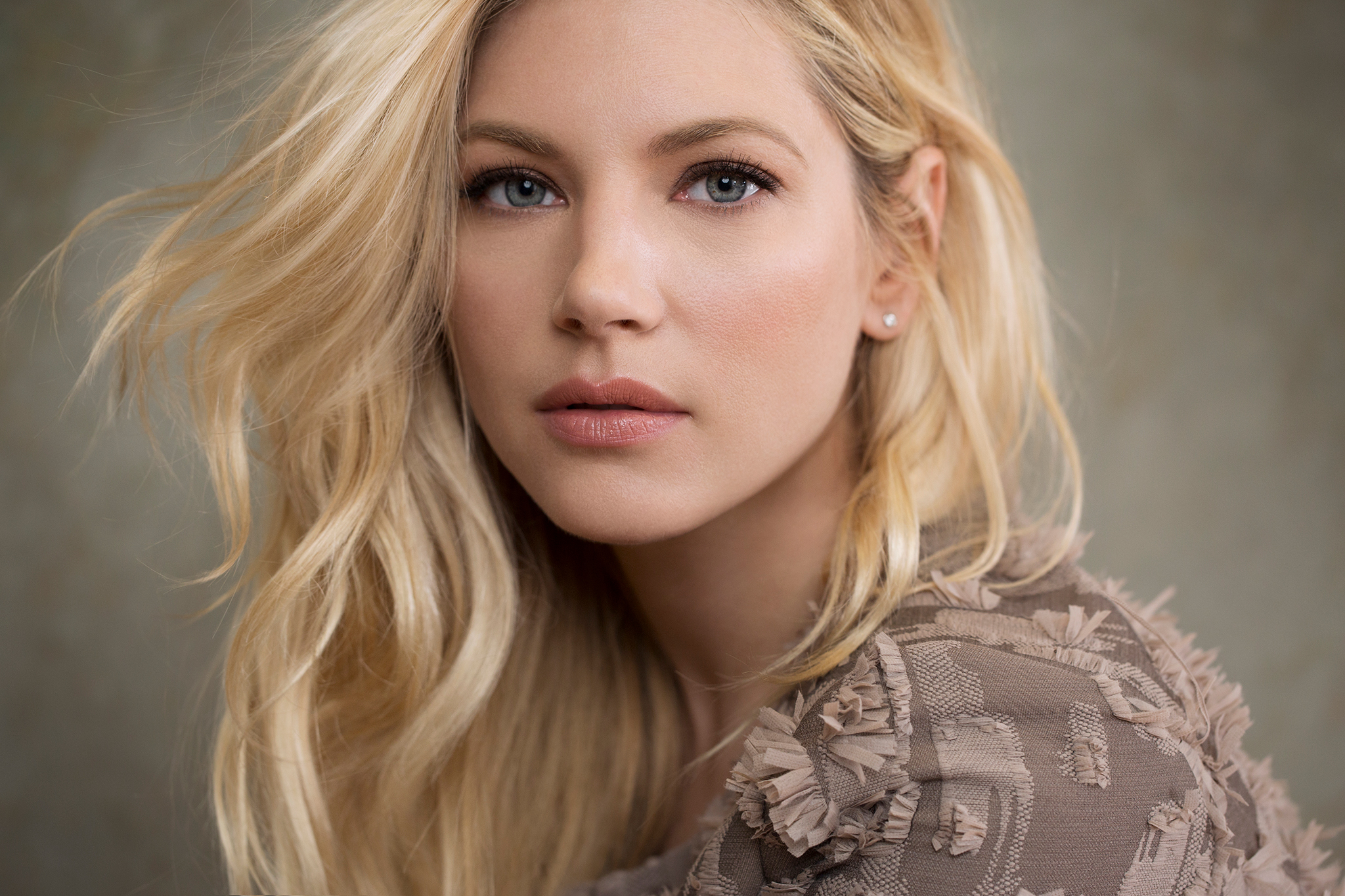 actor Katheryn Winnick large photo actor Katheryn Winnick large photo