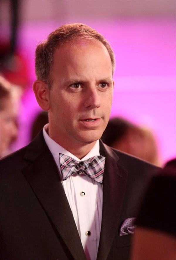 actor Emil Beheshti large photo