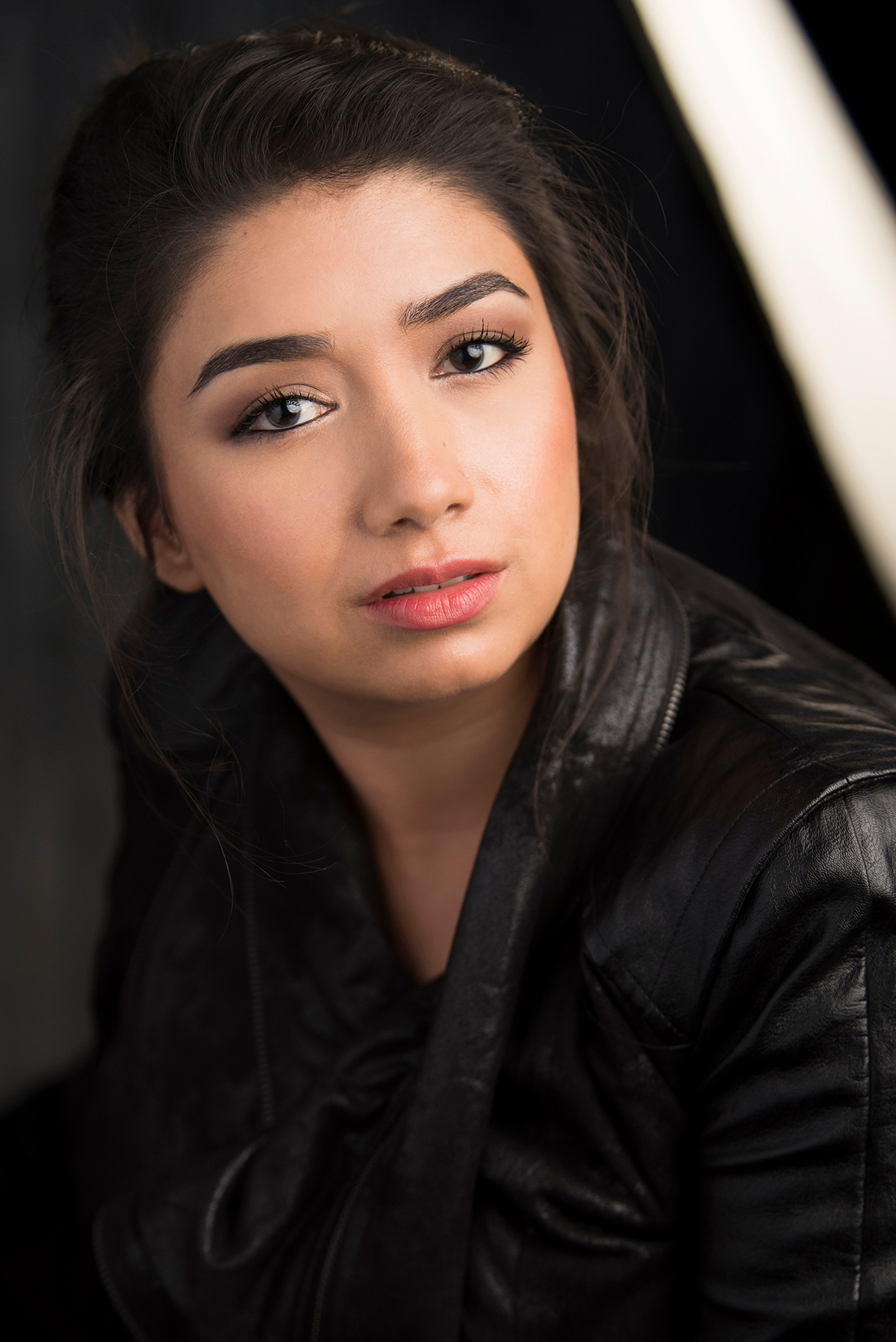 actor Natalie Amenula large photo