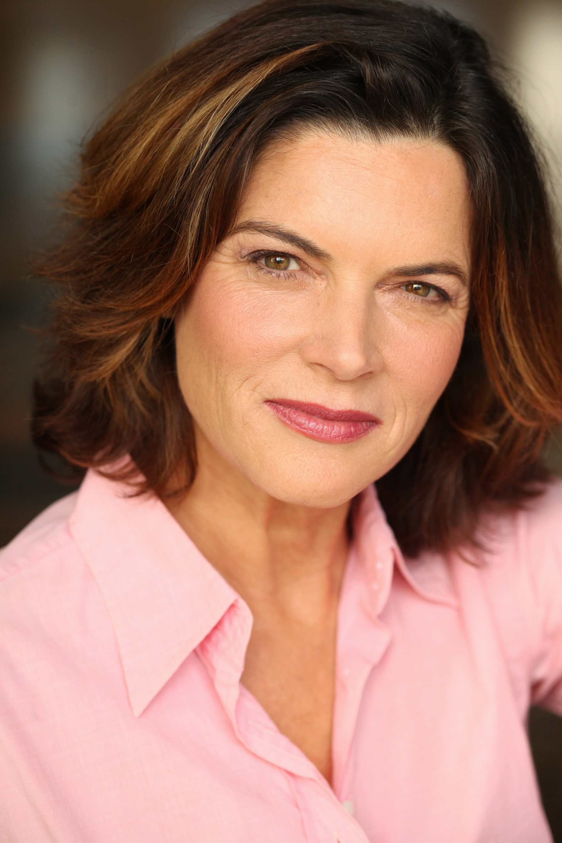 actor Colette O'Connell large photo