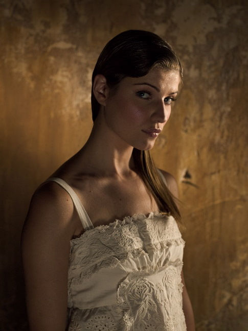 actor Ivana Milicevic large photo