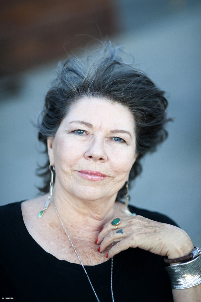 actor Jo Harvey Allen large photo