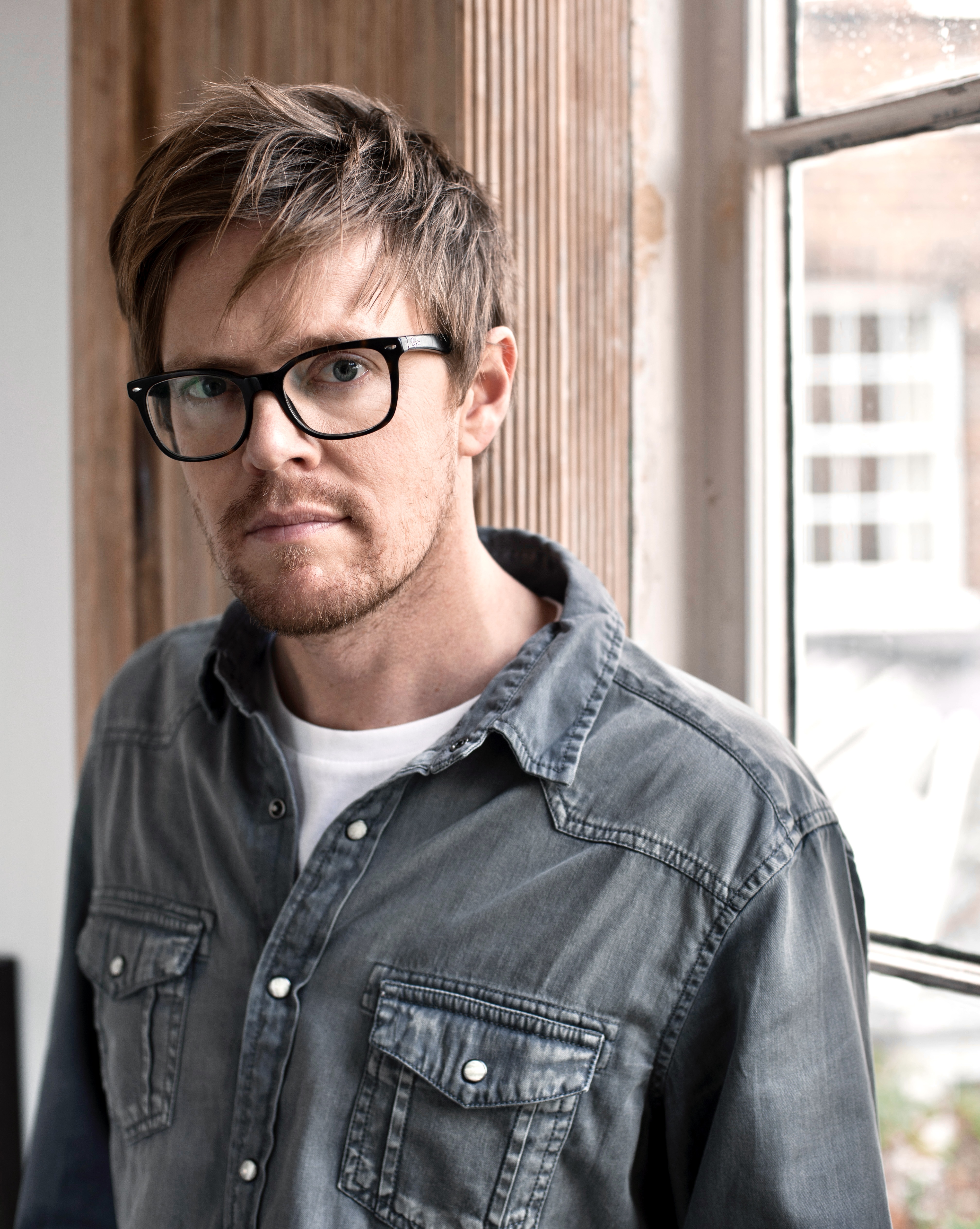 actor Kris Marshall large photo
