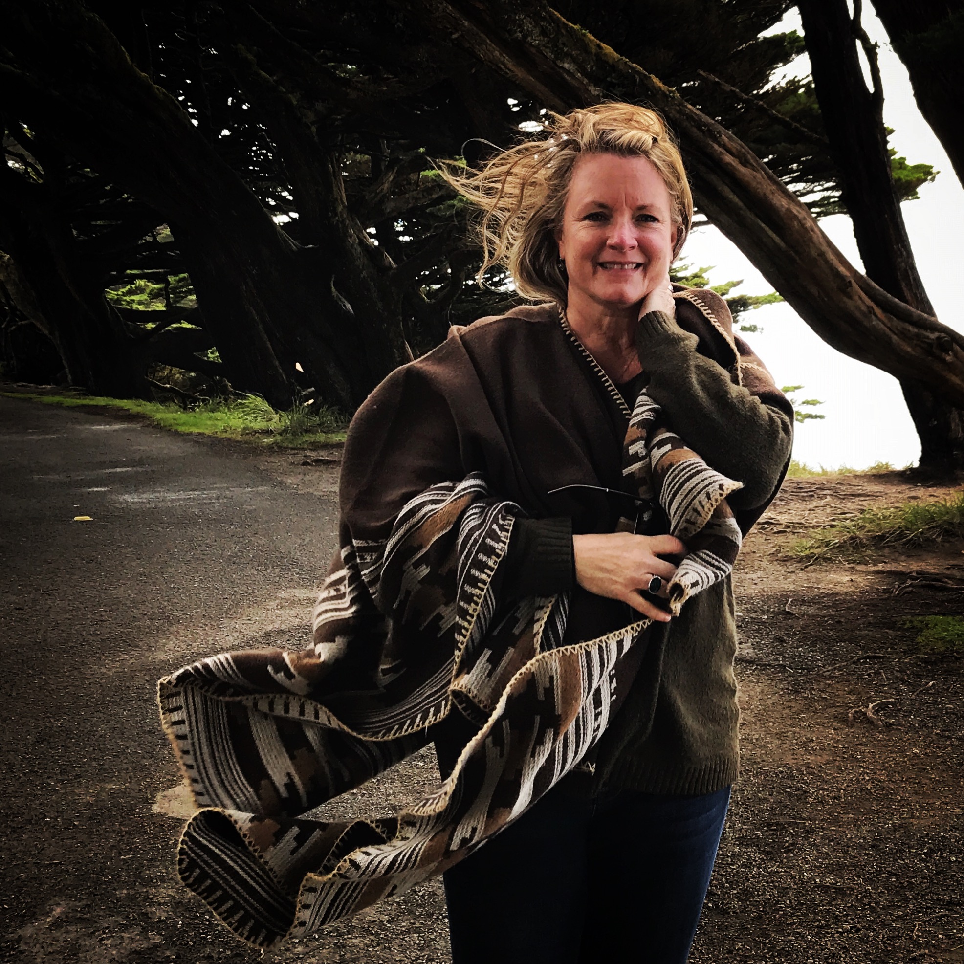 actor Lisa Ann Poggi large photo