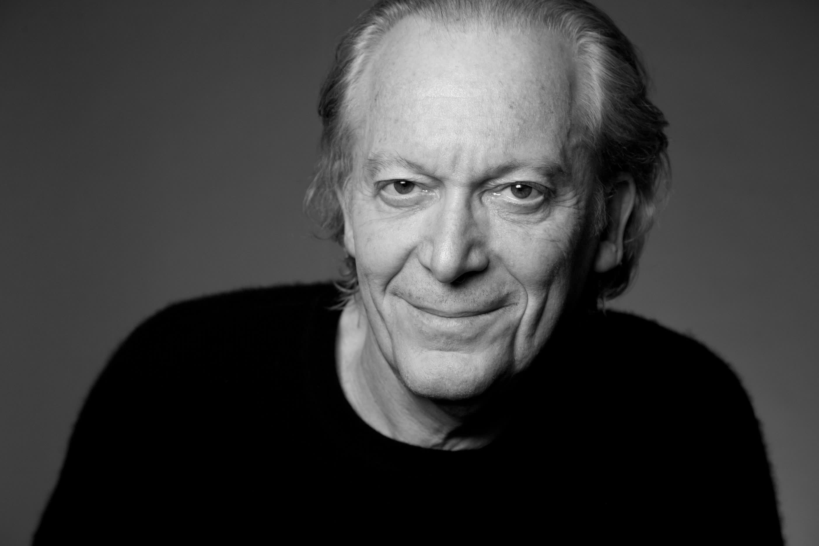 actor Ronald Guttman large photo