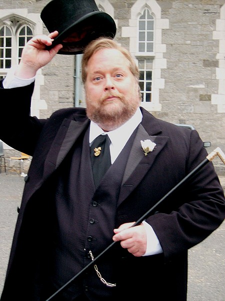 actor William Hootkins large photo