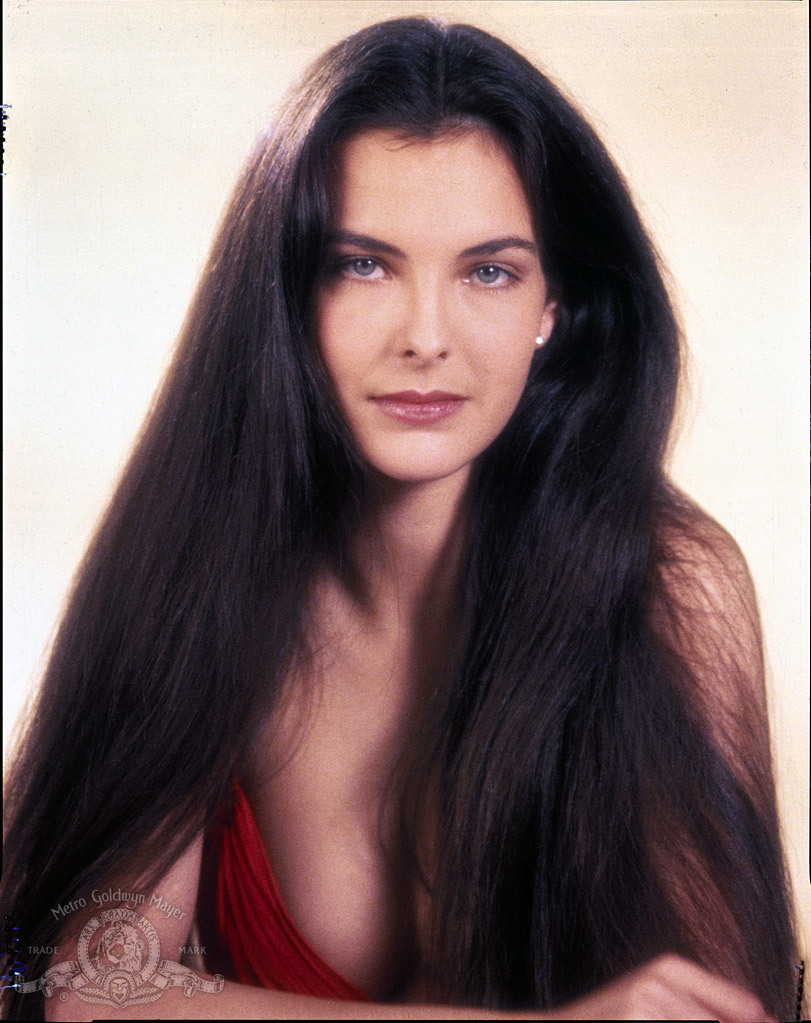 actor Carole Bouquet large photo