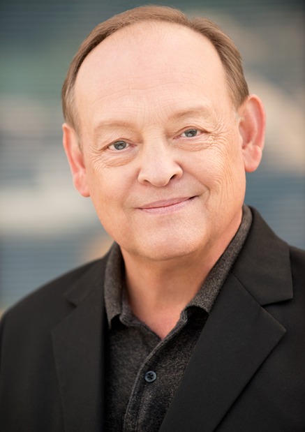 actor Michael Gabel large photo