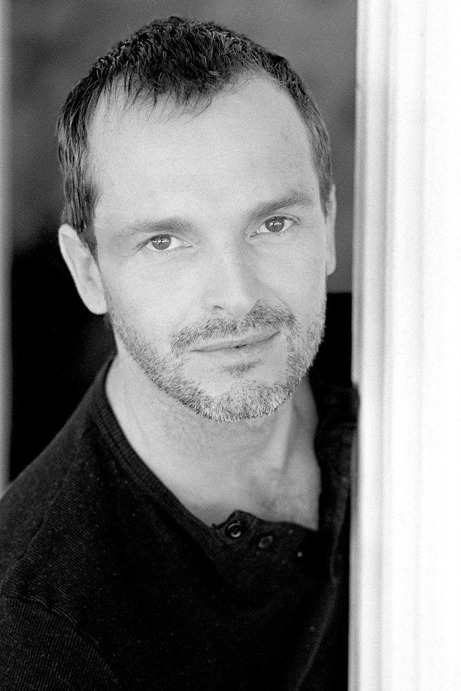 actor Miguel Bosé large photo