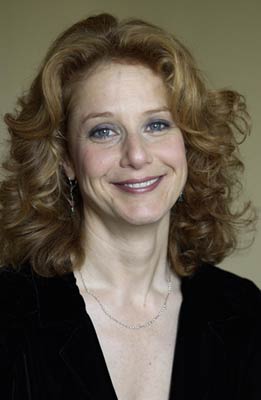 actor Debra Winger large photo