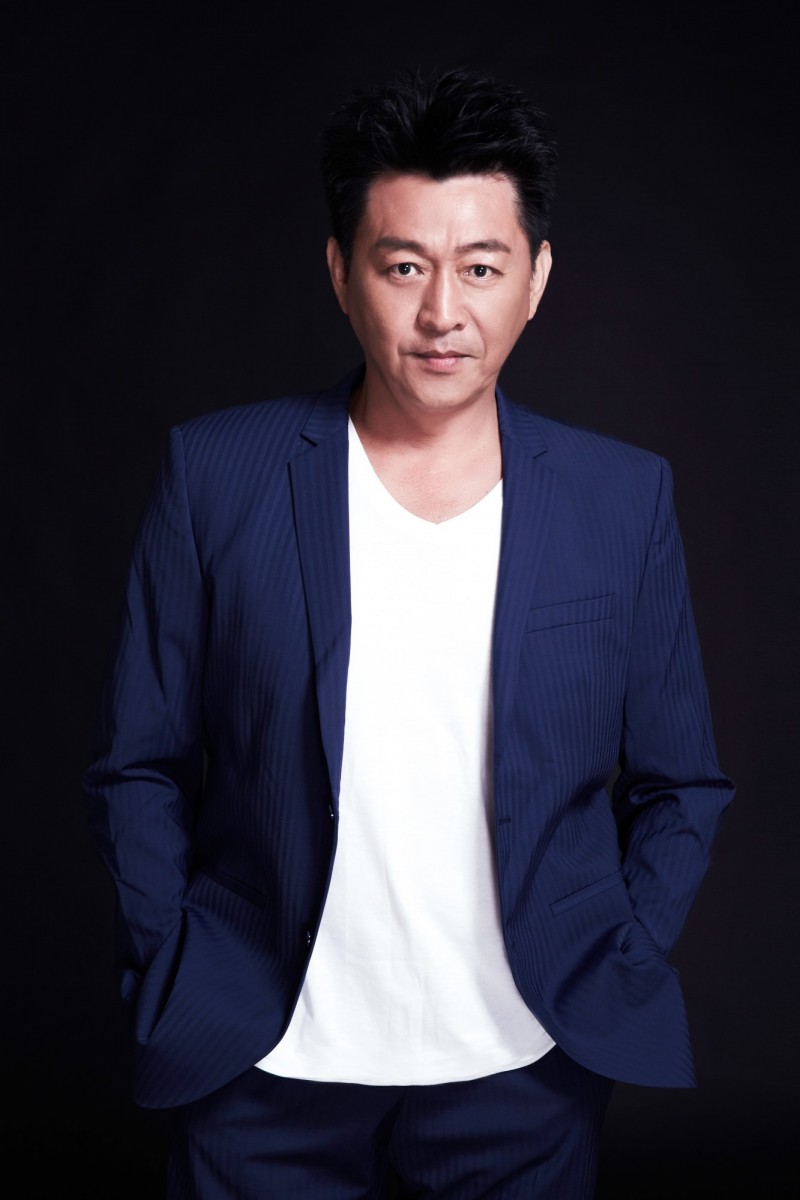 actor Tsung-Hua Tou large photo