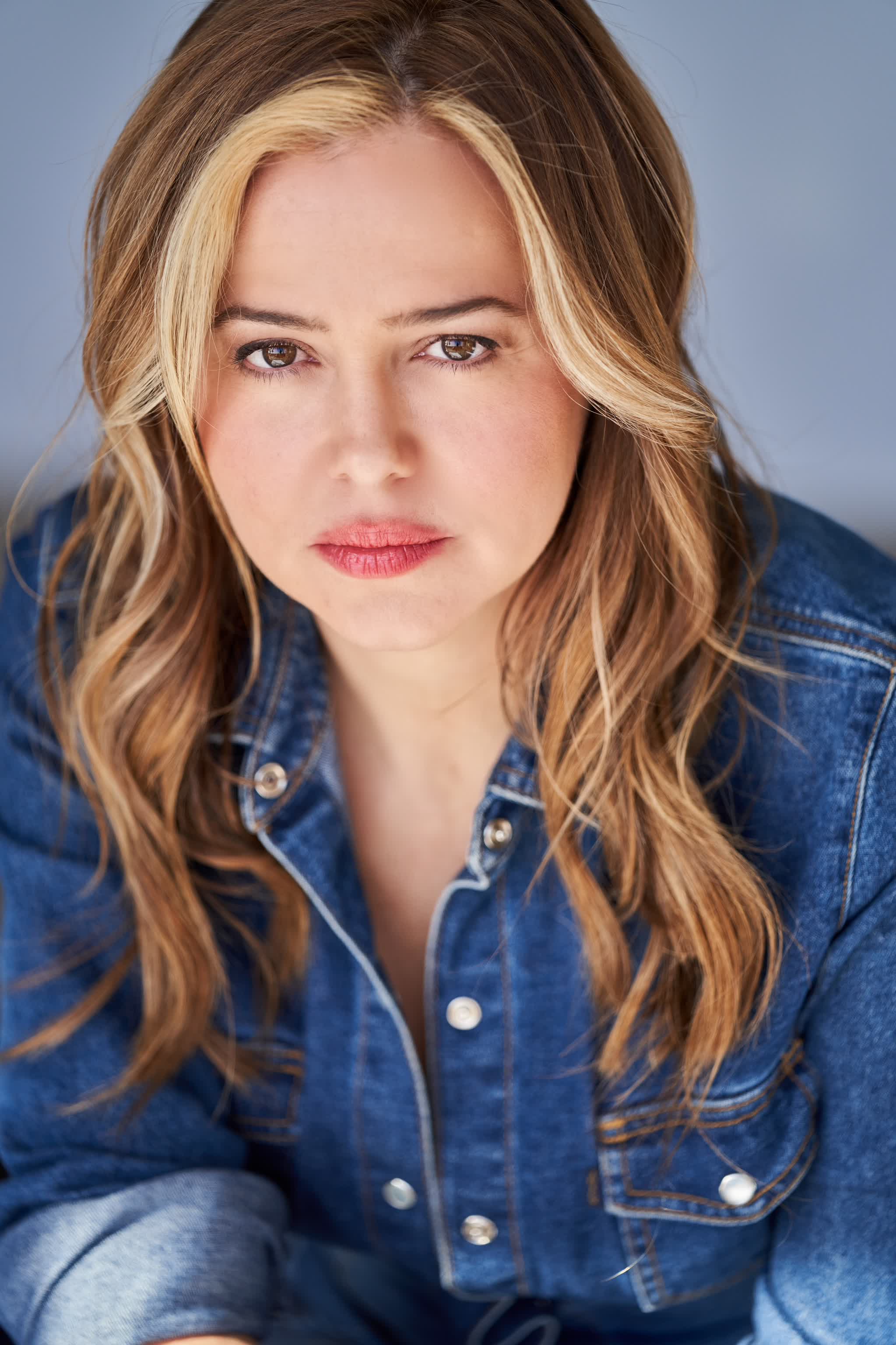 actor Marieh Delfino large photo