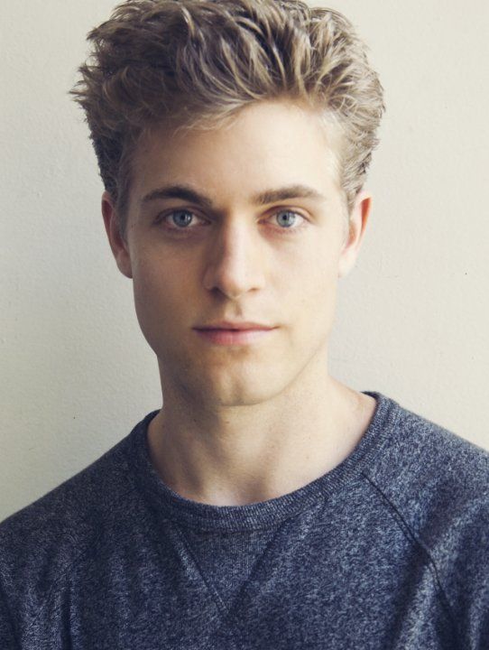 actor Ashley Charles large photo