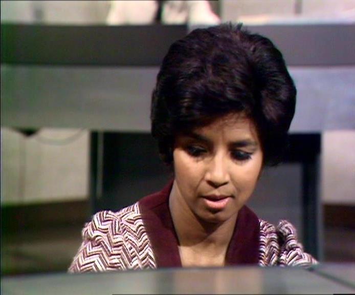 actor Heather Emmanuel large photo