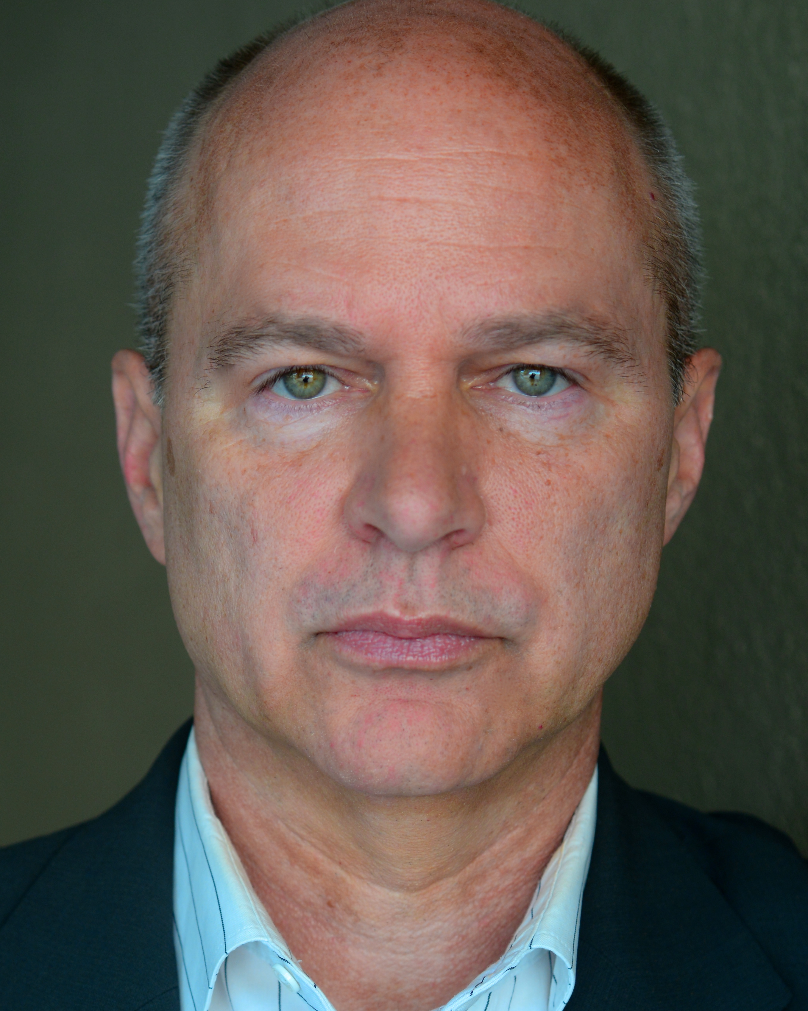 actor Lennie Loftin large photo