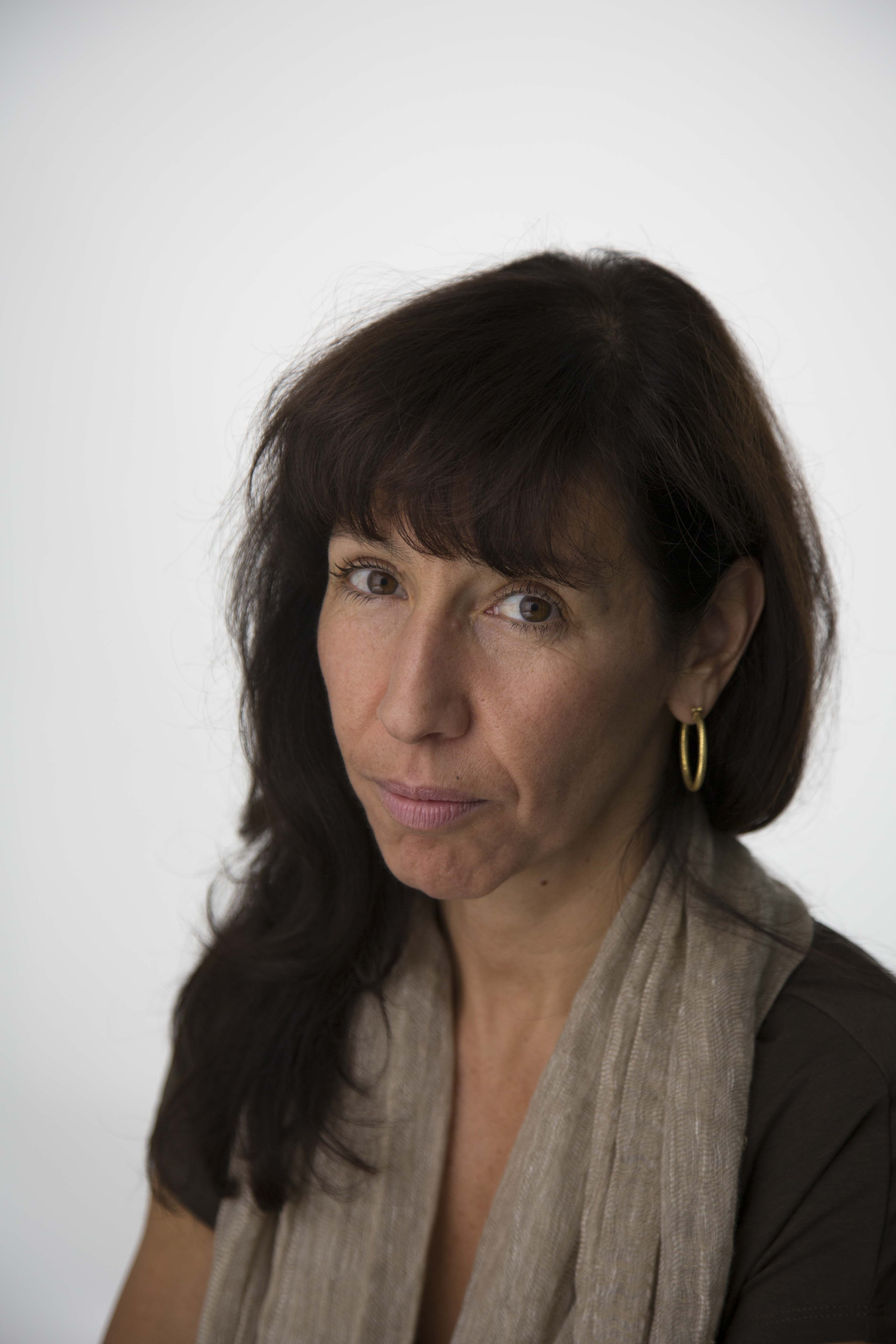 actor Lisa Leone large photo