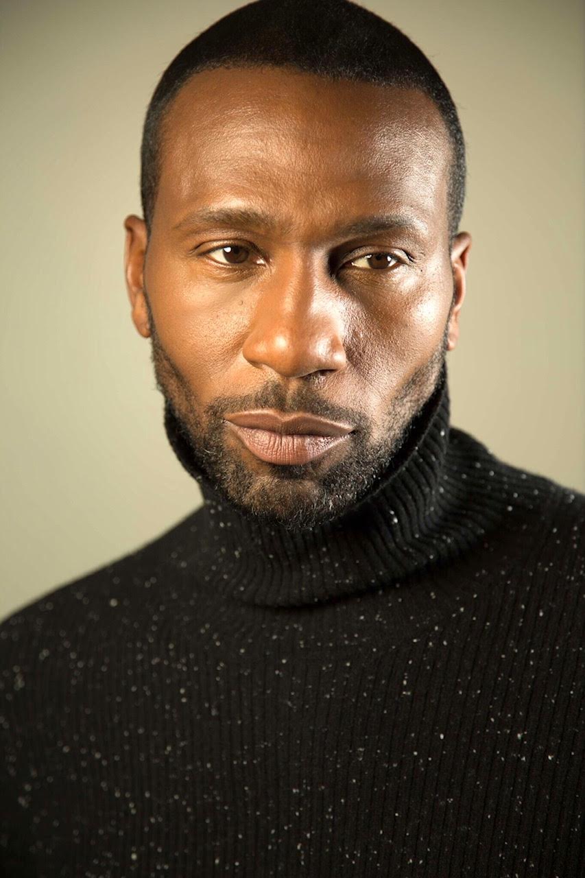 actor Leon large photo