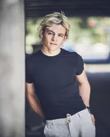 Ross Lynch