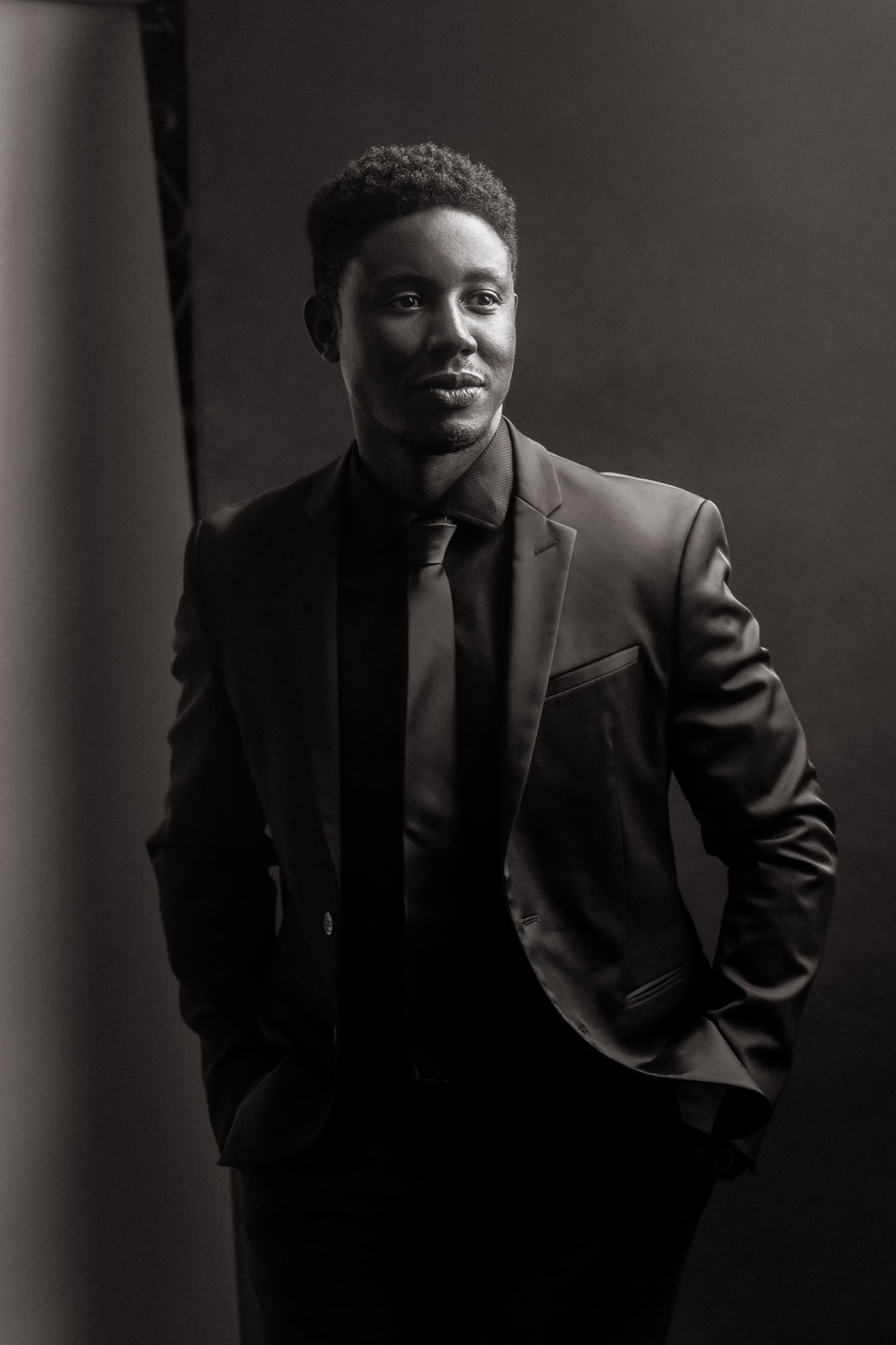 actor Pacharo Mzembe large photo