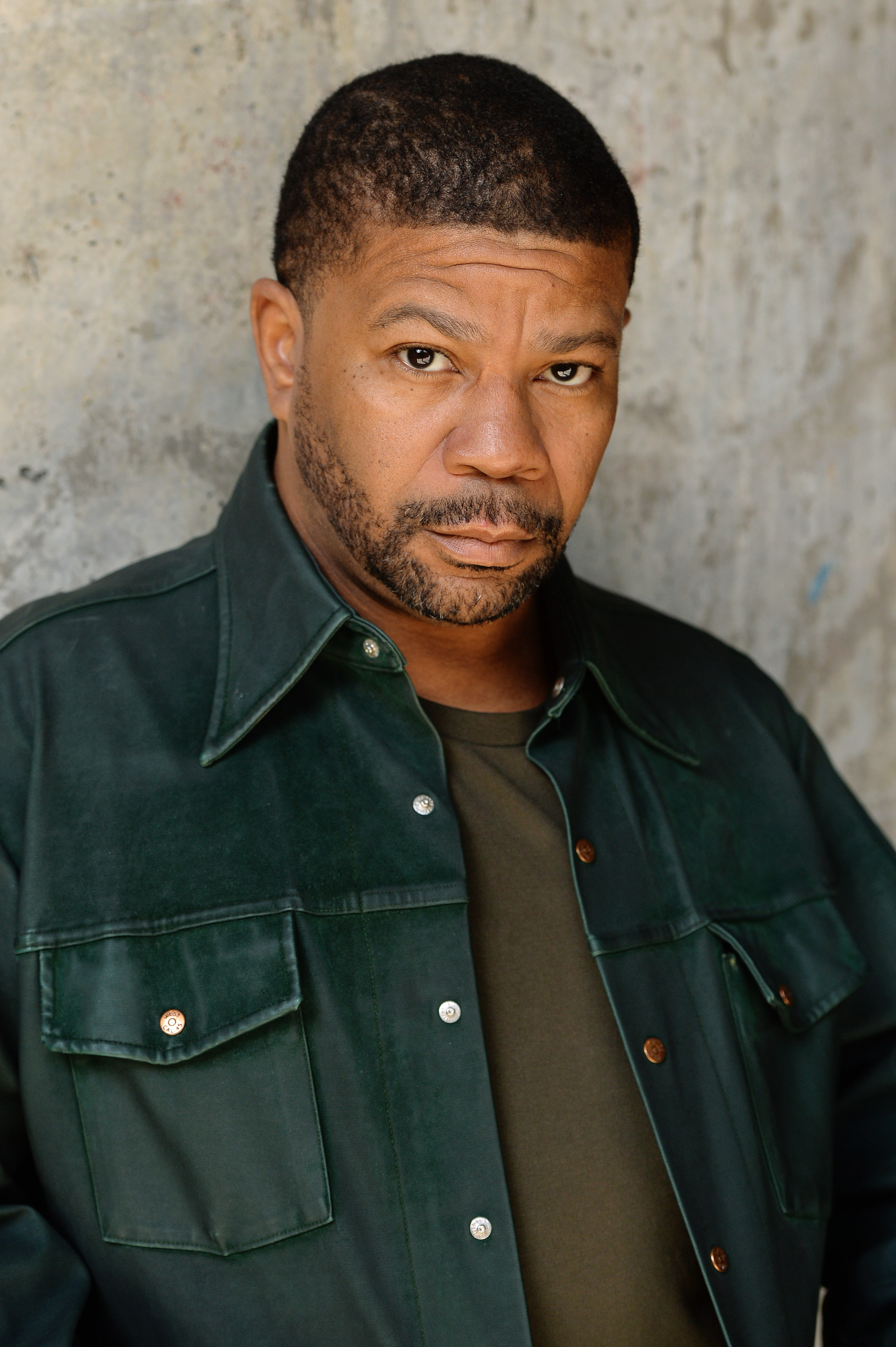 actor Kelly Perine large photo