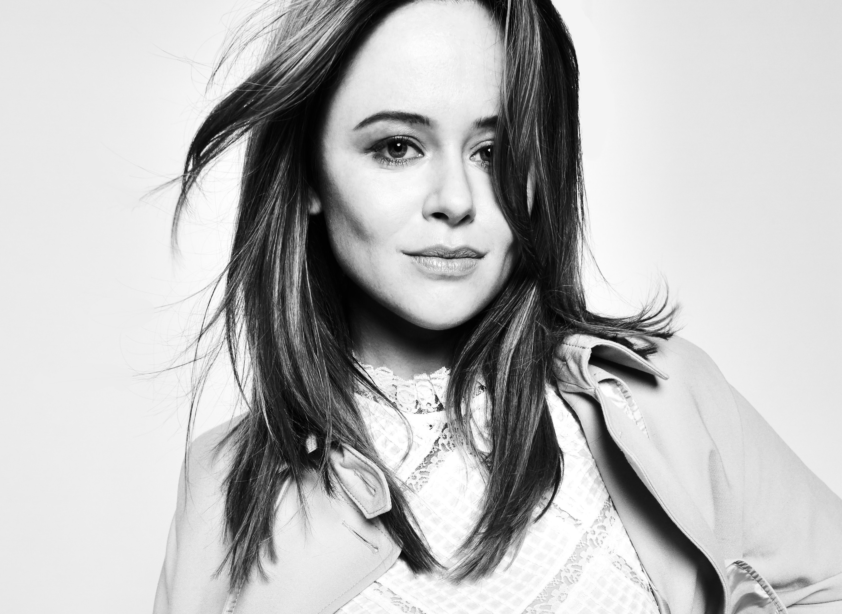 actor Emily Atack large photo