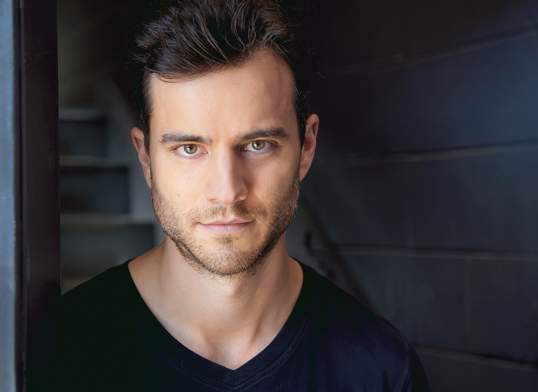 actor Kristopher Turner large photo