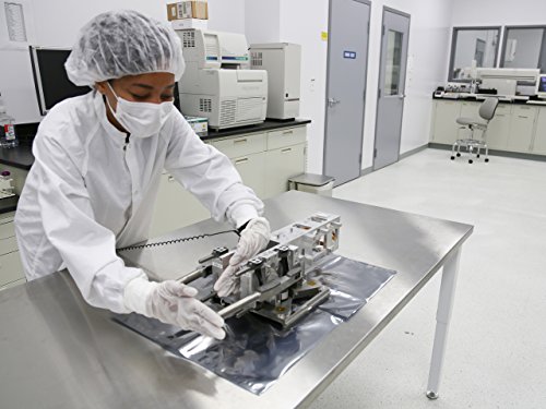 actor Moogega Cooper large photo