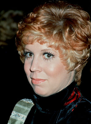 actor Vicki Lawrence large photo