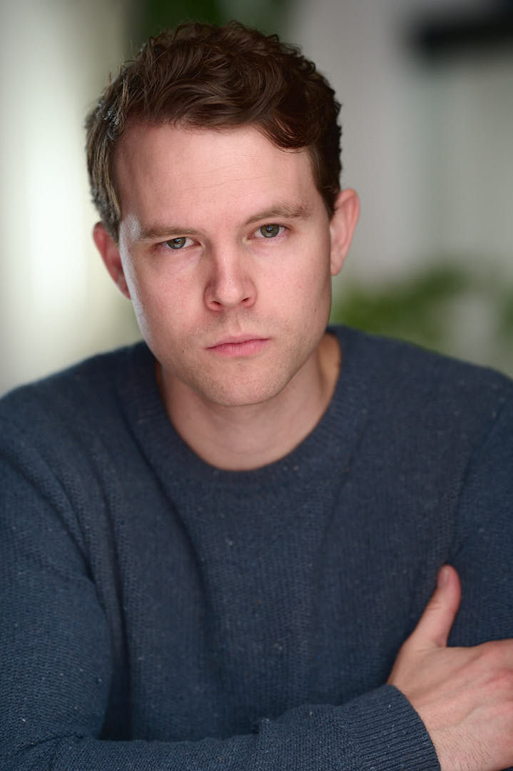 actor Rohan Mead large photo
