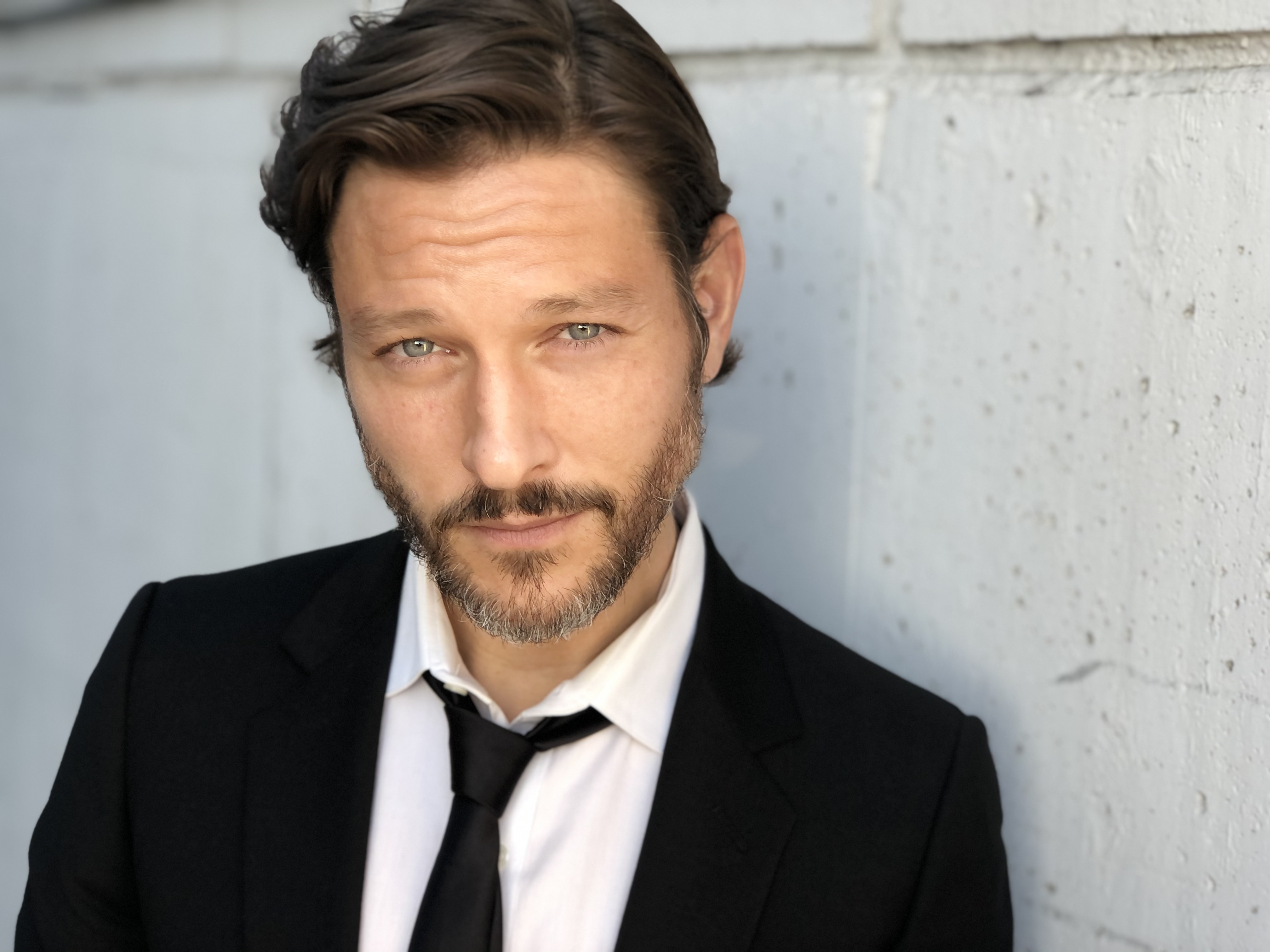 actor Michael Graziadei large photo