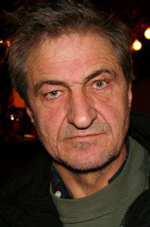 actor Finn Schau large photo