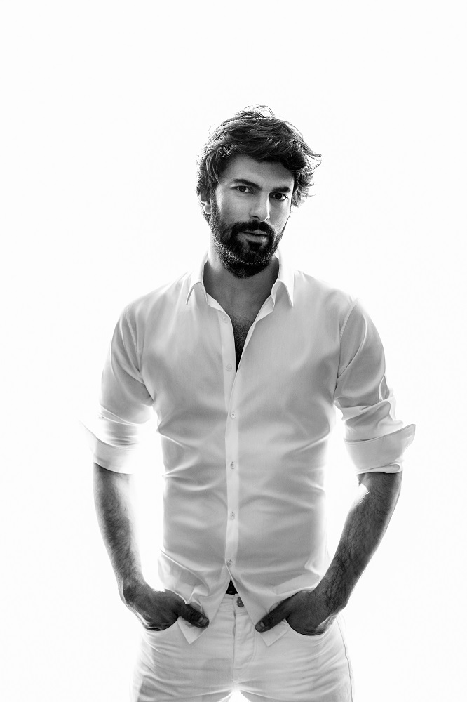 actor Engin Akyürek large photo